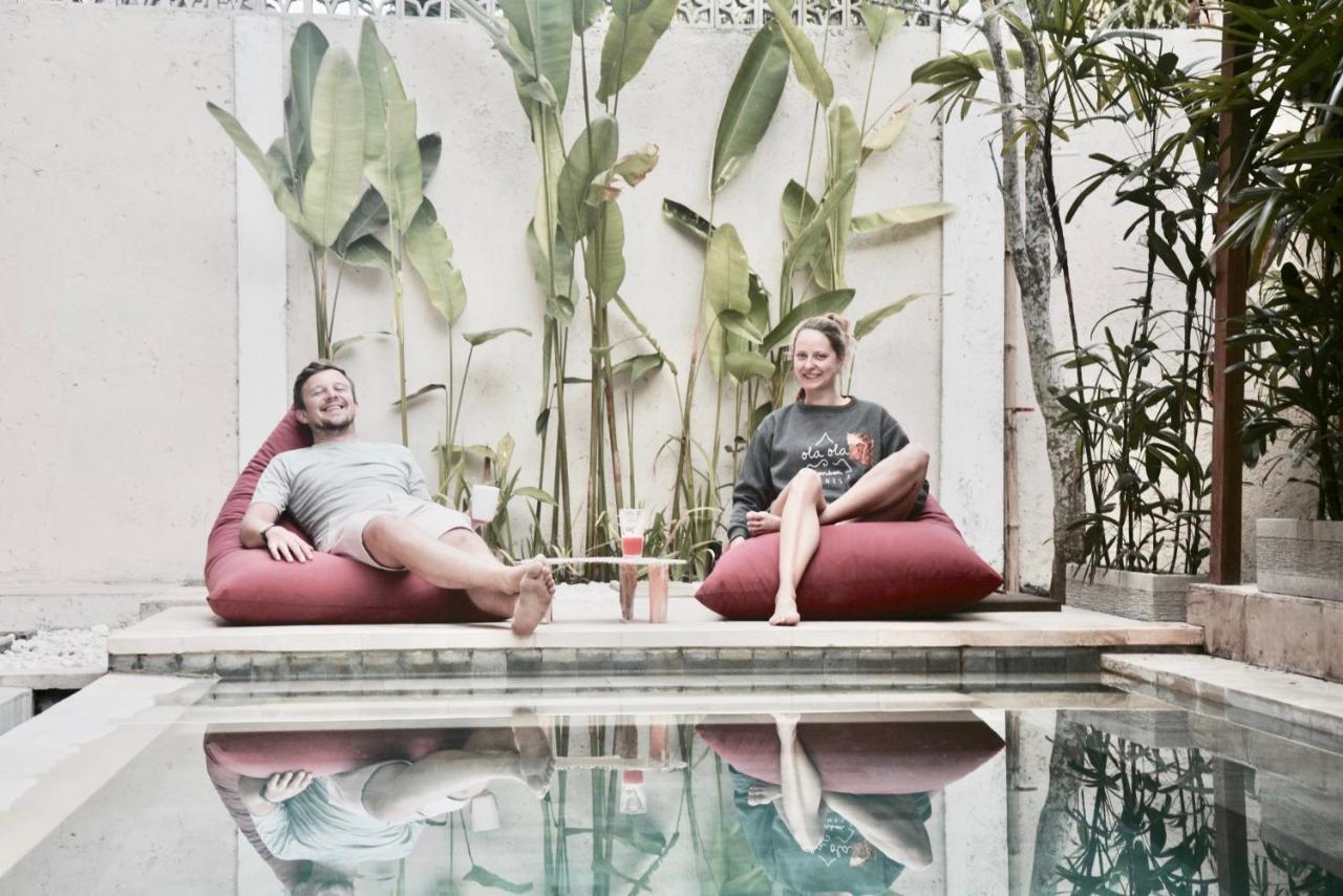 Hotel Ola Ola Lombok à Selong Belanak Extérieur photo