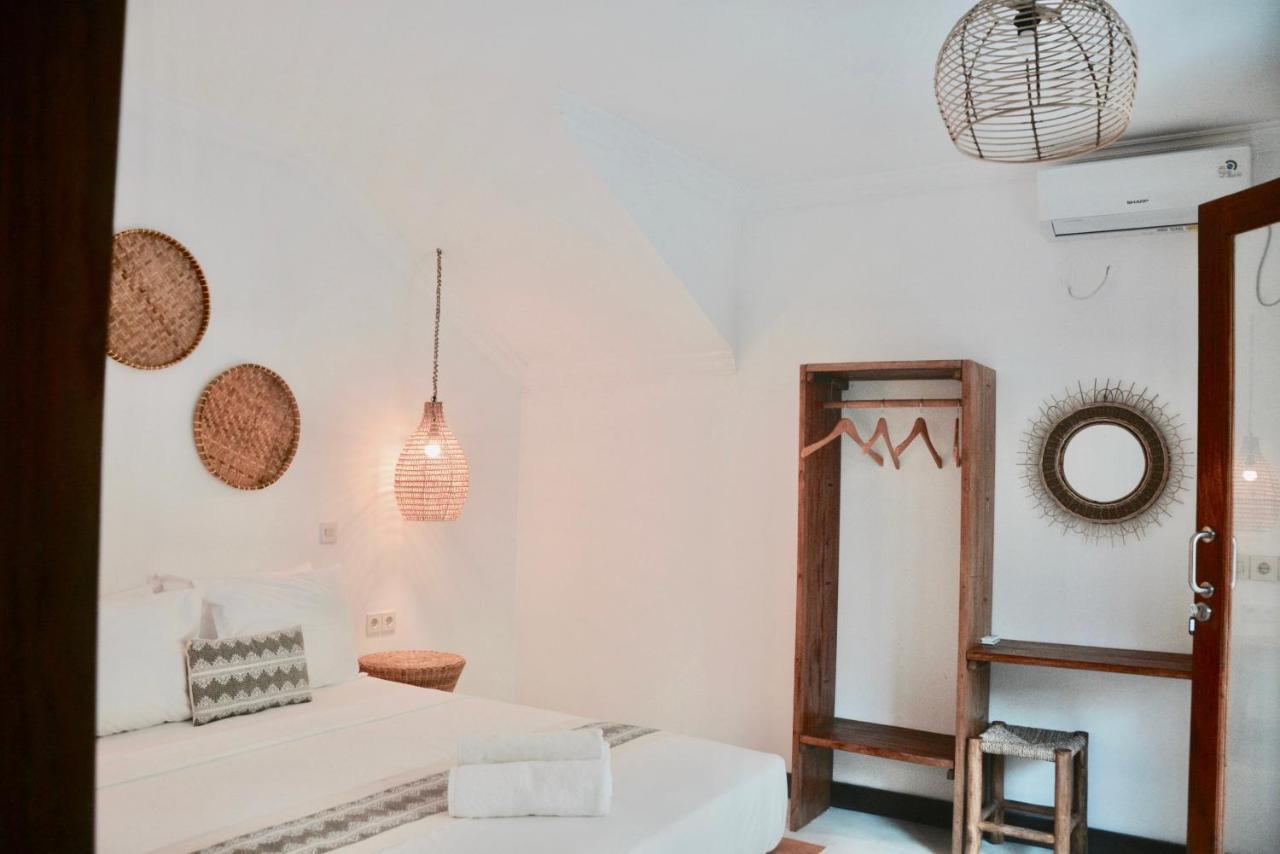 Hotel Ola Ola Lombok à Selong Belanak Extérieur photo